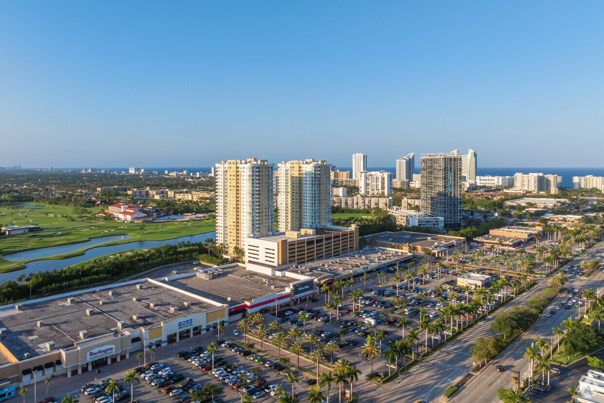 Contexto - Duo Condominiums