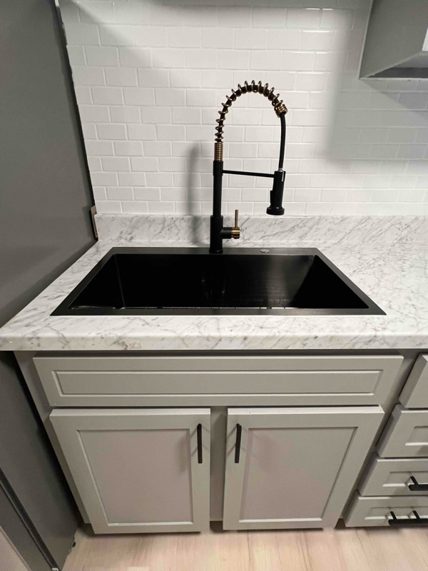 Foto del edificio - 531 Ditmar St