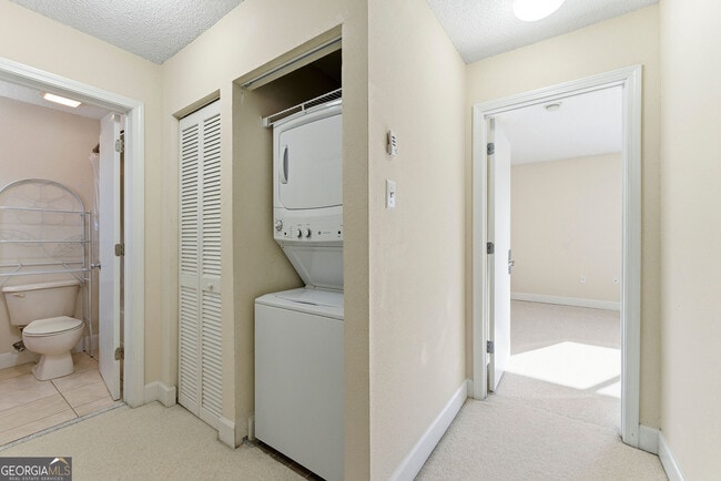 Foto del edificio - 387 Ralph McGill Blvd NE