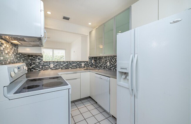 Foto del edificio - 1029 NE 113th St
