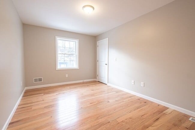 Foto del edificio - 1182-1184 Worcester Street