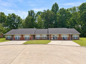 Building Photo - 43-57 Welch Ct