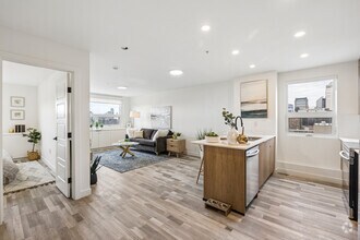 1BD, 1BA - 650SF - Kitchen/ Living Room - 1800 4th St SW