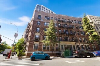 Building Photo - 400 Lincoln Pl
