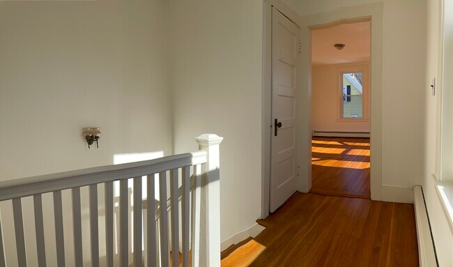 Hallway - 17 Jersey St.