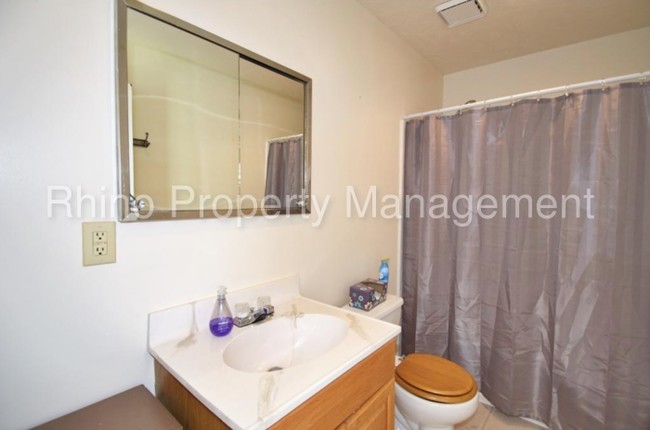 Building Photo - 2811 W 2175 S