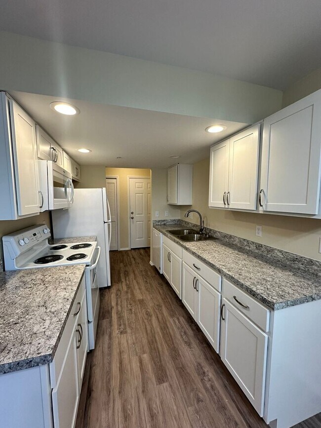 Foto del edificio - Stunning Apartment with 2 Bedrooms and 2 B...