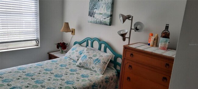 Foto del edificio - 5931 17th St W
