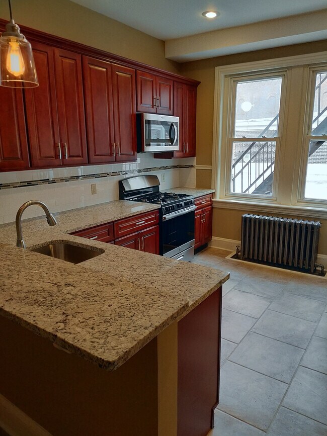 Foto del edificio - 23 E.4th St