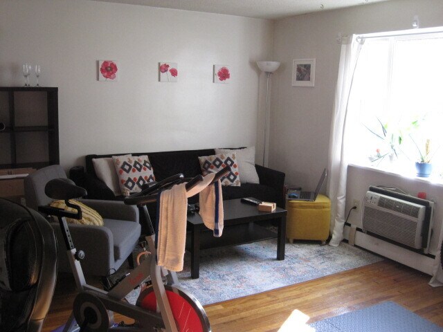 Building Photo - 55 Colborne Rd