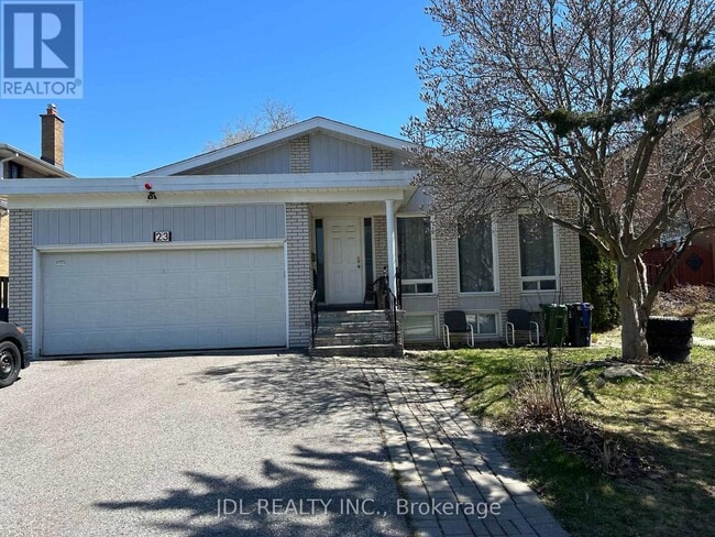 Building Photo - 23 Pineway Blvd