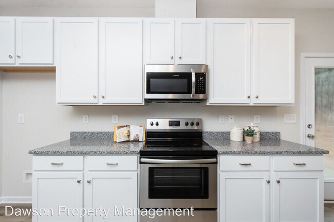 Foto del edificio - 3 br, 2.5 bath House - 3714 Small Ave