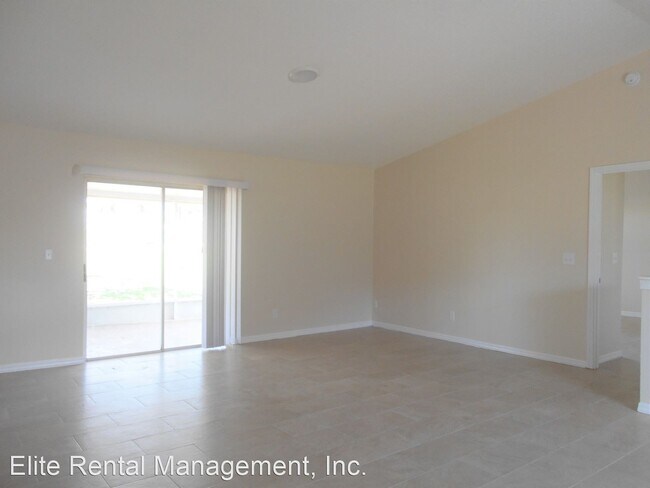 Foto del edificio - 4025 E Cardinal Pines Dr