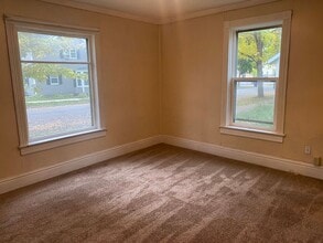 Building Photo - 614 Humboldt Ave