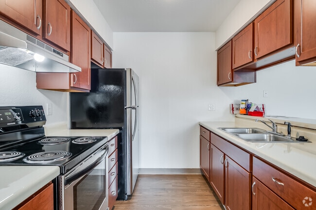 3 habitaciones, 1 baño - 1031 pies cuadrados - Cocina - Jackson Farms Apartments