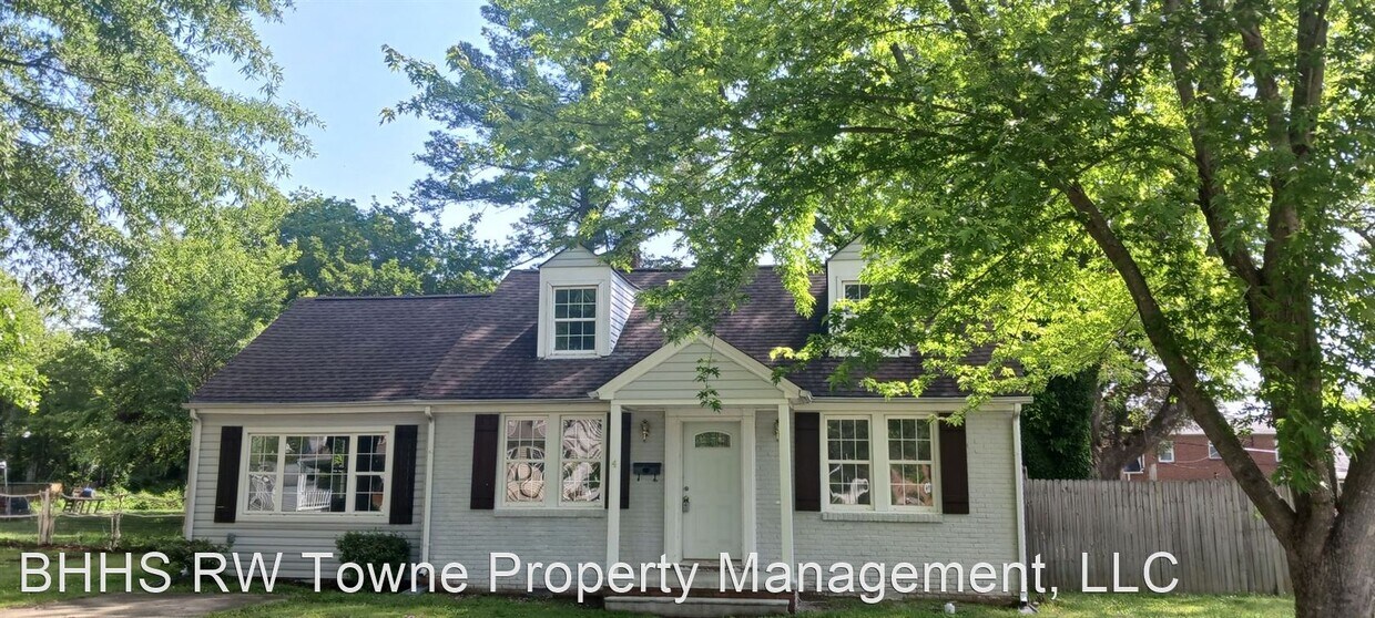 Primary Photo - 3 br, 1 bath House - 4 Monument Drive