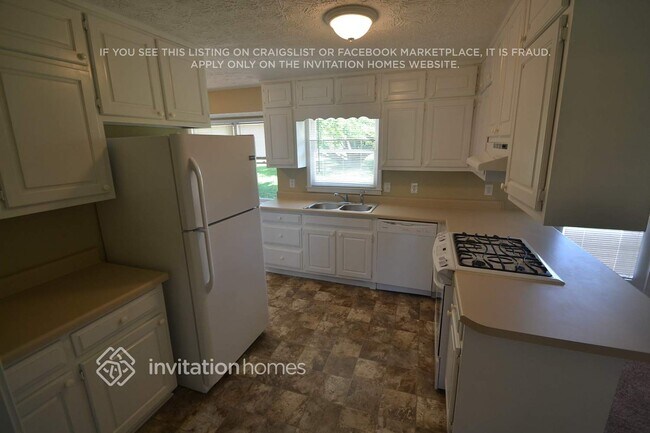 Building Photo - 343 Willowwind Dr