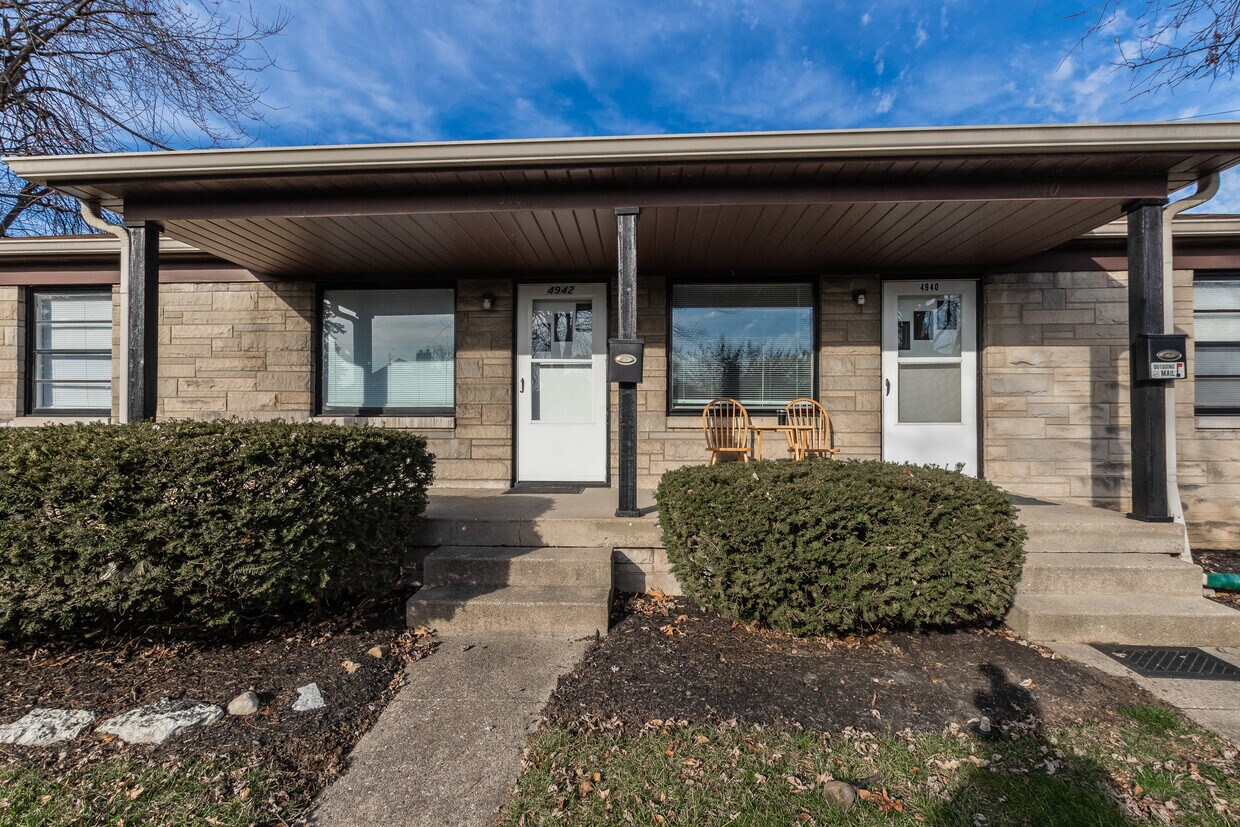 4940 W 11th St, Indianapolis, IN 46224 Townhome Rentals in