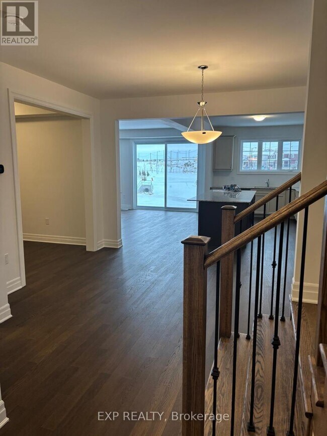 Building Photo - 275 Rosenberg Wy