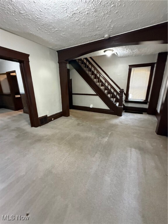 Foto del edificio - 1214 Bellows St