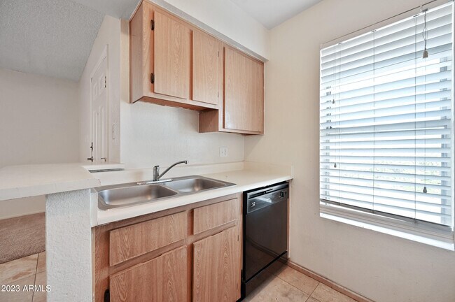 Foto del edificio - 4410 N Longview Ave