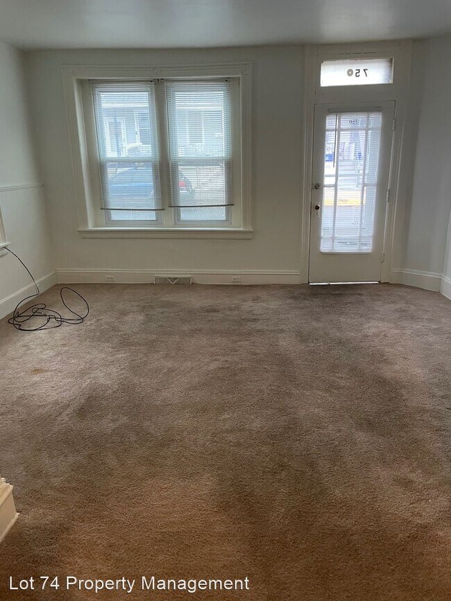 Foto del edificio - 2 br, 1 bath House - 750 Front Street