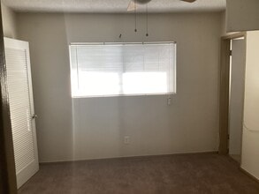 Building Photo - 138 N Vecino Dr