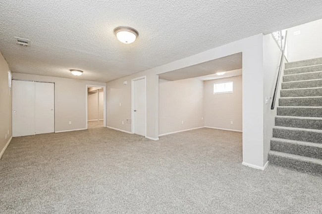 Building Photo - 1687 Cottonwood St