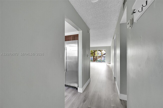 Foto del edificio - 1801 NW 75th Ave