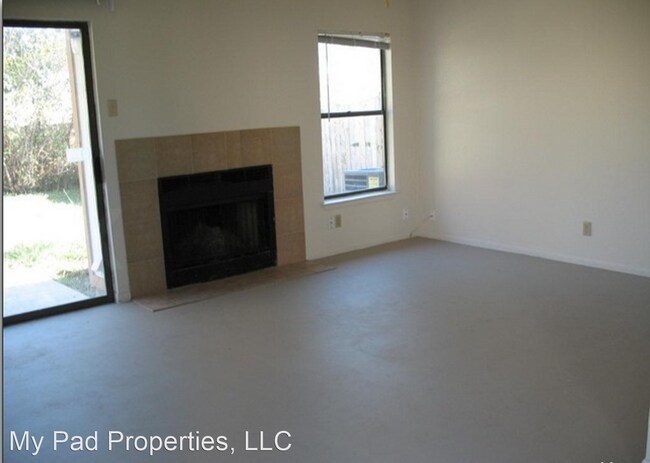 Building Photo - 2 br, 2 bath House - 2615 Corian Glen