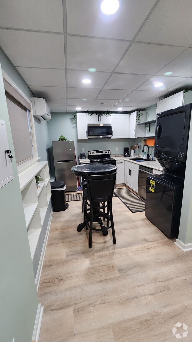 Building Photo - 1163 Jonquil Way