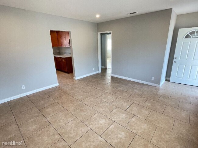Foto del edificio - 3 br, 2 bath House - 6051 Vista De Oro