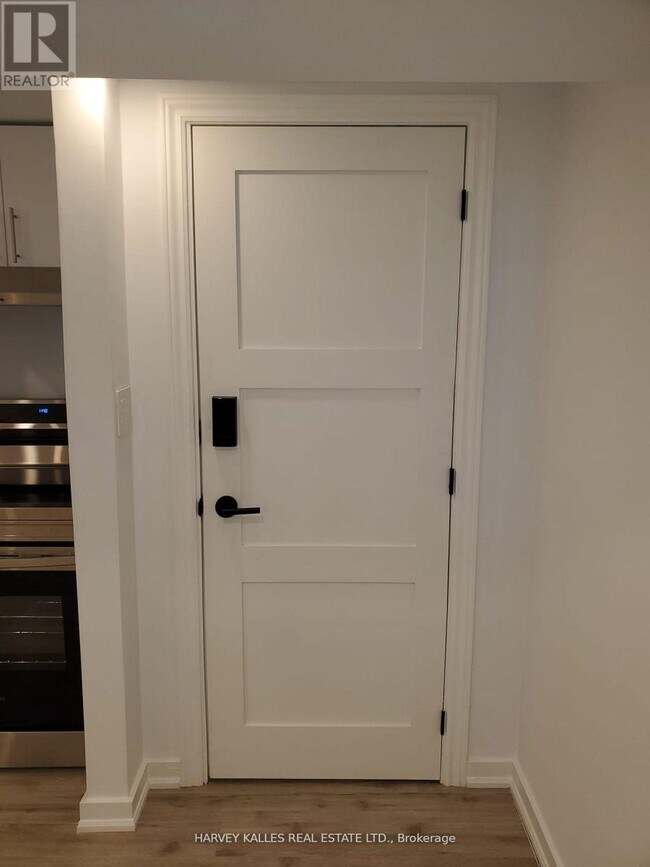 Building Photo - 347 Ella Ct