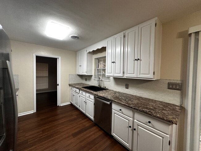 Photo - 2101 Mulberry Blvd House