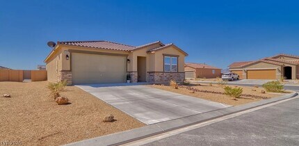 Building Photo - 3529 Malheur Ave