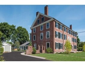 Building Photo - 19 Court 202 Ct