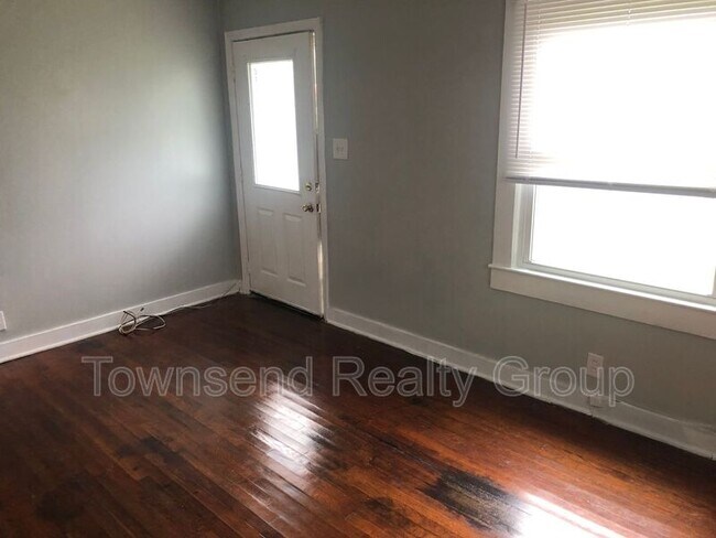 Building Photo - 2197 Culp Cir