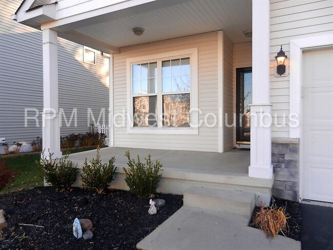 Building Photo - 2840 Marcellus Dr