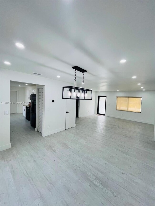 Foto del edificio - 1707 S Curlew Ln