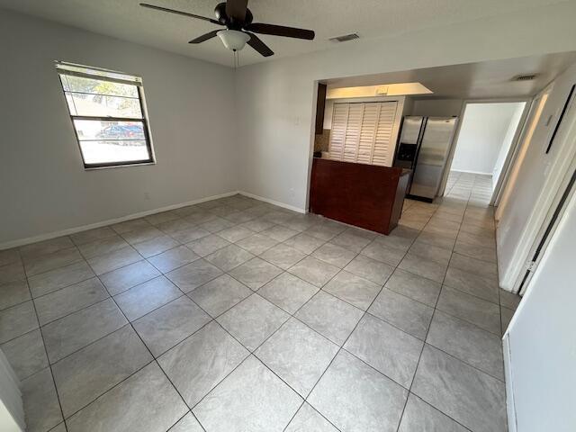 Foto del edificio - 1217 White Pine Dr