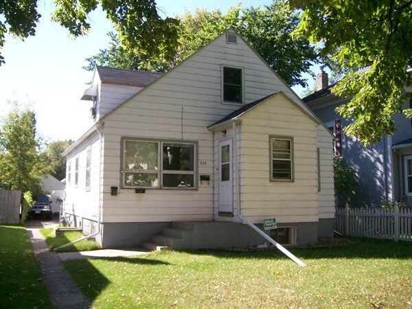 Primary Photo - 519 N 6th St