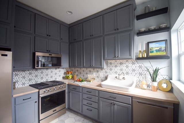 Kitchen - 1543 Union St