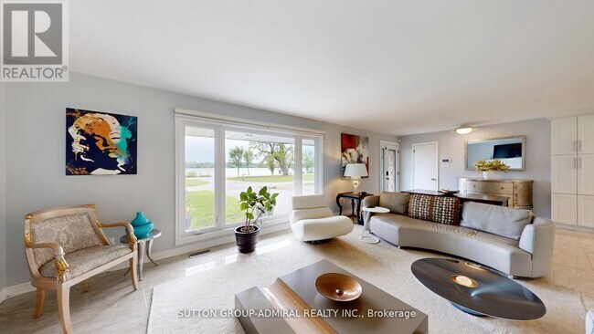 Photo du bâtiment - 9767 Niagara River Pkwy