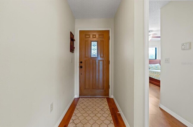 Building Photo - 5753 Avista Dr