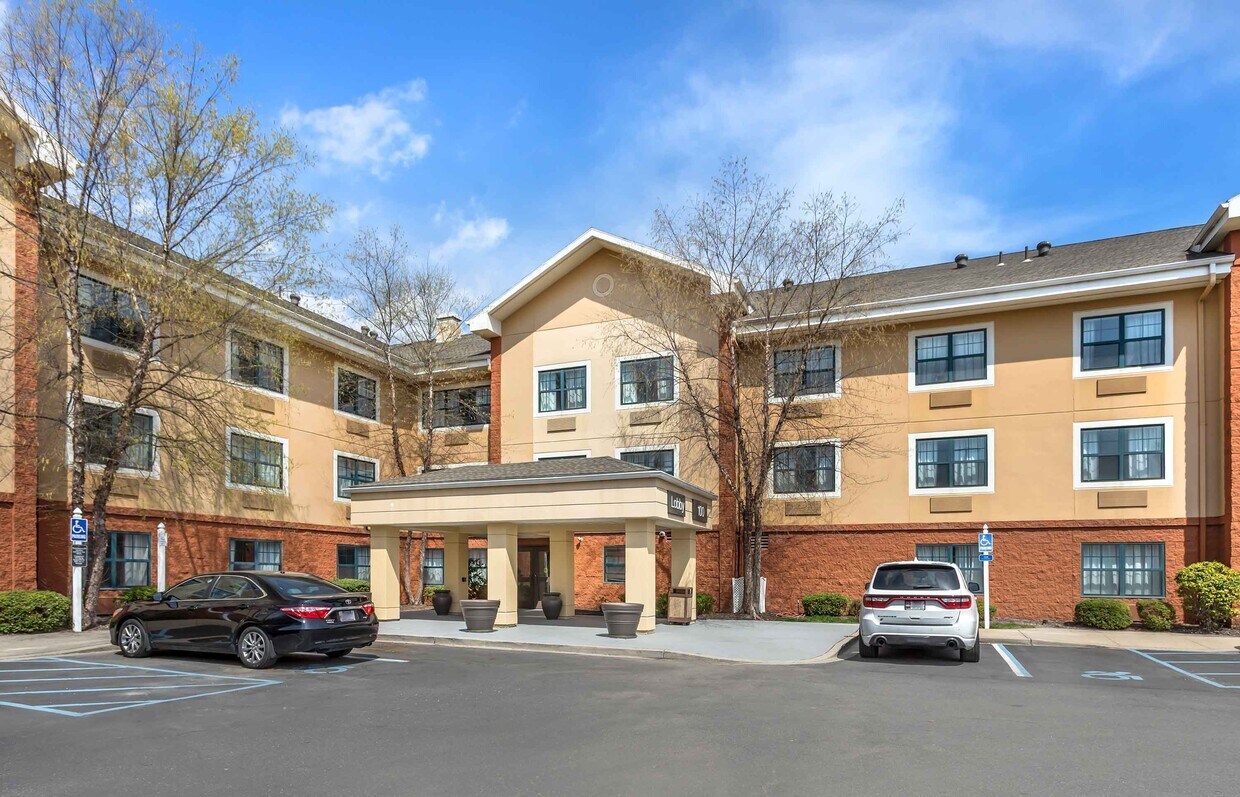 Foto principal - Furnished Studio-Long Island - Melville