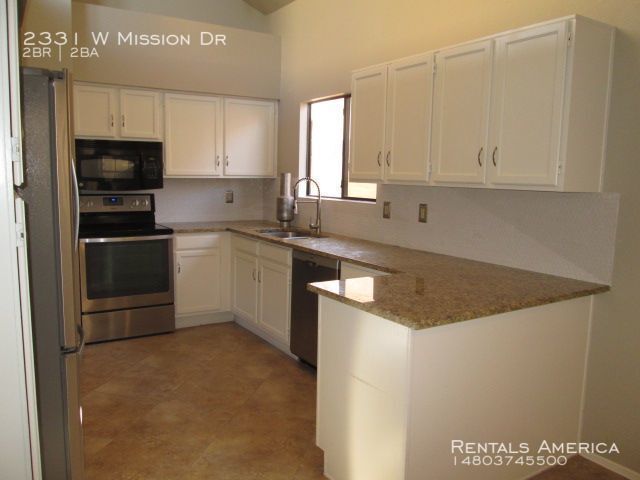 Building Photo - Coming Soon-Gorgeous Remodeled Chandler Home