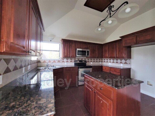 Building Photo - 4905 Citrine Dr