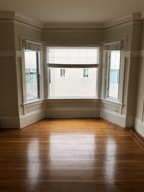 Primary Photo - 2455 Polk St