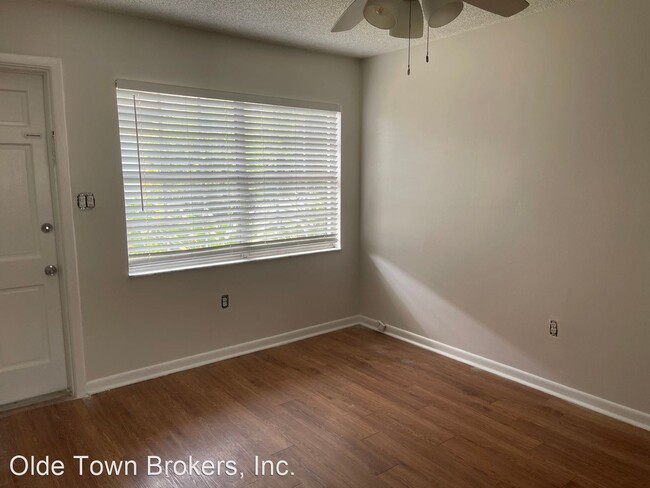 Building Photo - 2 br, 1 bath House - 3032 Martin Street