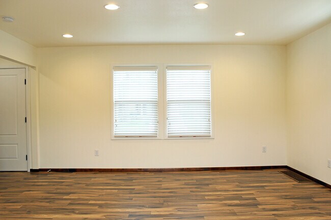 Foto del edificio - 9134 SE Ankeny St